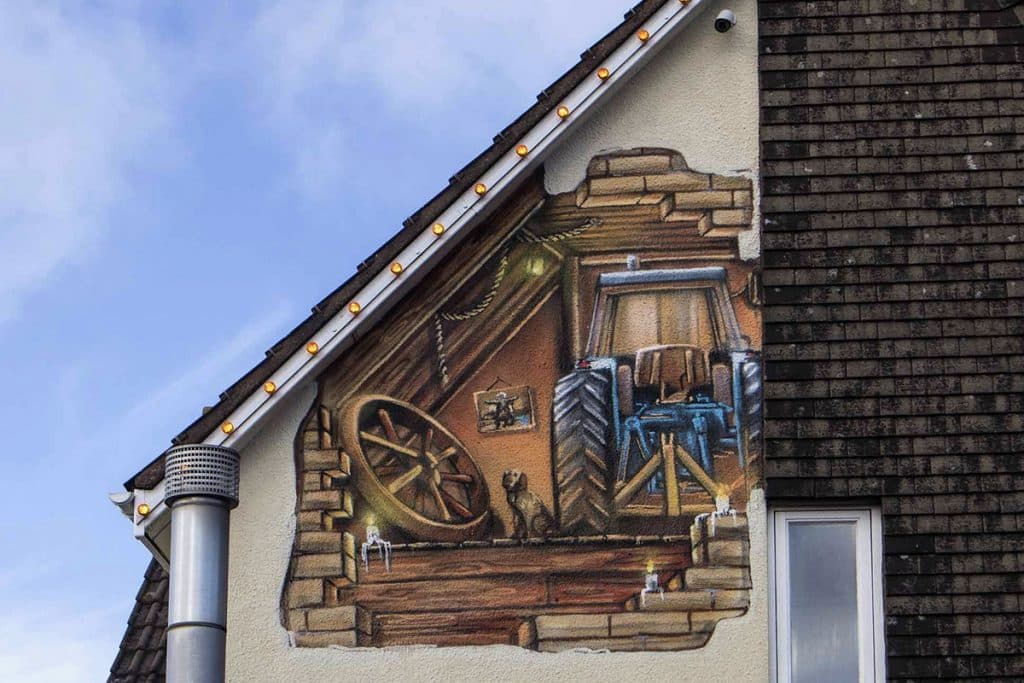 Comment Faire un TROMPE-L'OEIL sur un MUR Extérieur ? Guide 2024