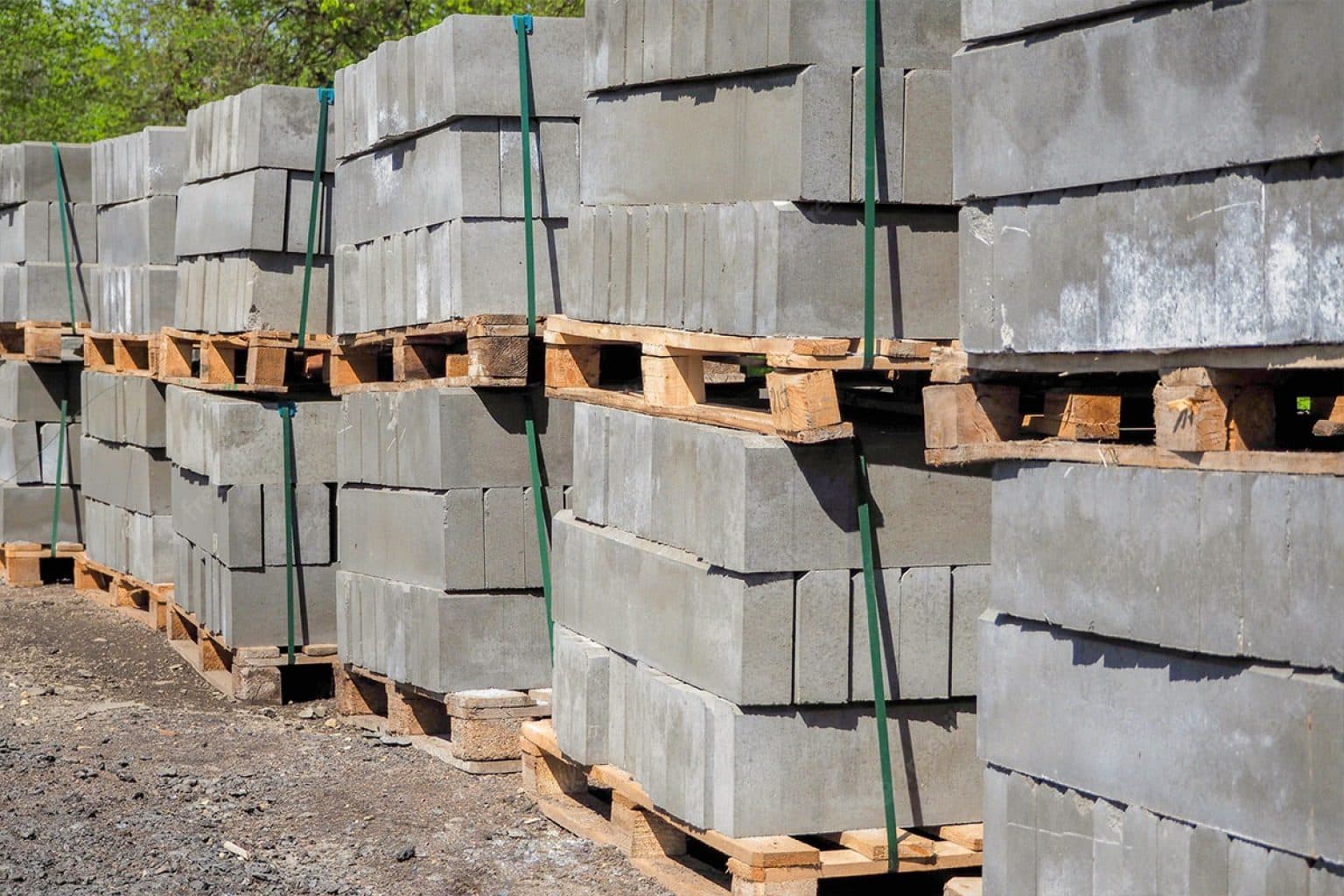 Combien de PARPAING sur une PALETTE ? Guide 2024