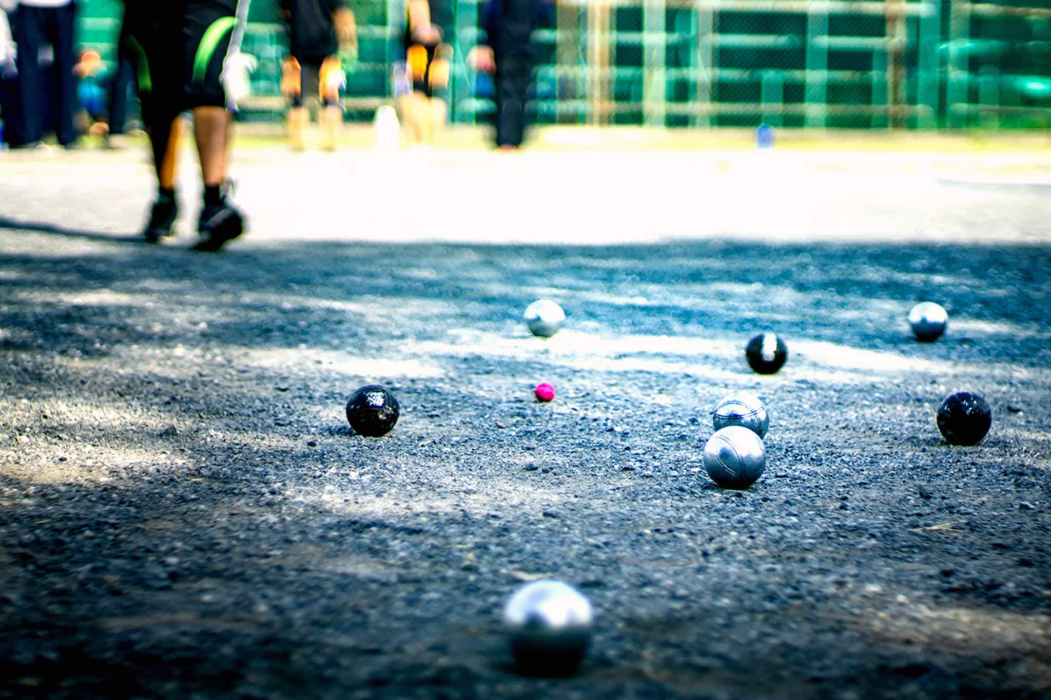Comment nettoyer une boule de pétanque et enlever la rouille