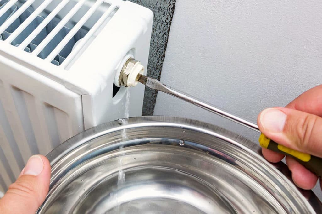 Comment FERMER un Radiateur Sans ? Tuto 2024 — free download